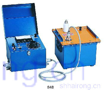 �͵�ѹ������