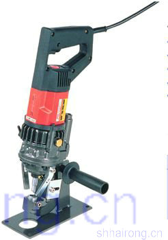 CС�͵綯��ѹʽ��׻�