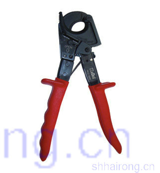 �����е�